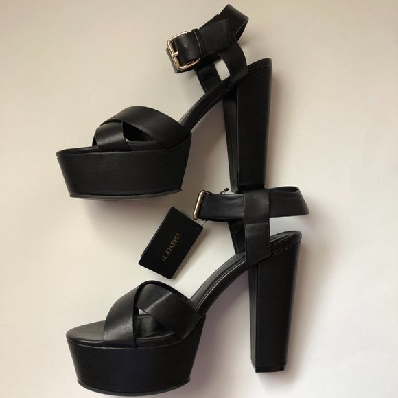 FOREVER 21 PLATFORM HEELS - Picture 4 of 9